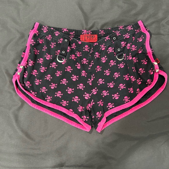 Tripp nyc Pants - Tripp NYC Skull & Crossbone Studded Bondage Shorts Black /Hot Pink Sexy Punk